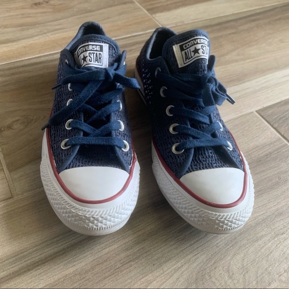 Converse All Star Navy Crochet Low Top Sneaker Size 6 - Picture 4 of 7